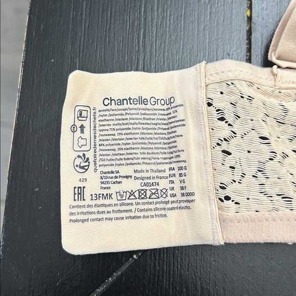 Chantelle Women's Norah Unlined Strapless Bra 38DDDD - Picture 10 of 11